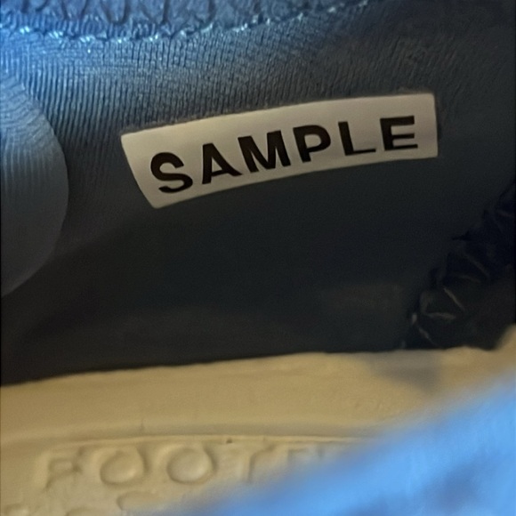 KEEN Uneek 03 Women's Blue Braided H20 Sneaker Sandal Size 7 NWOT - Picture 8 of 10